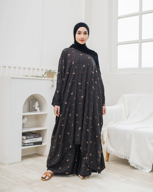 Image of LAIKA FATIMAH SET