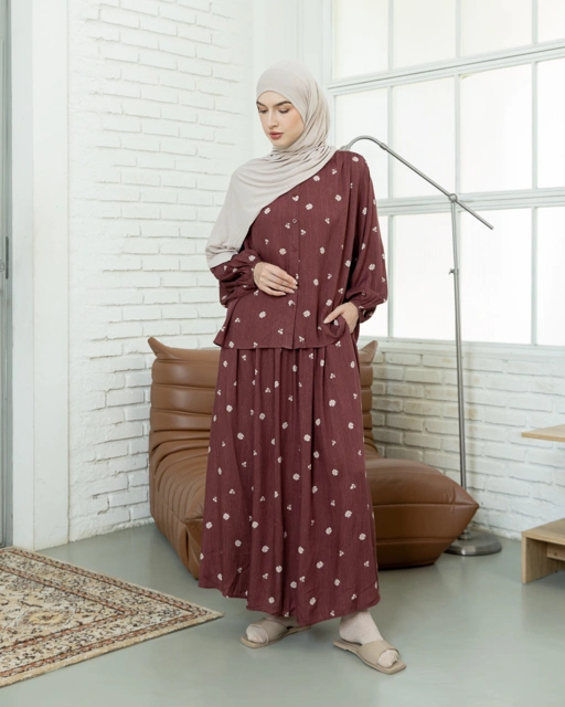 Image of ZEEVA SKIRT SET