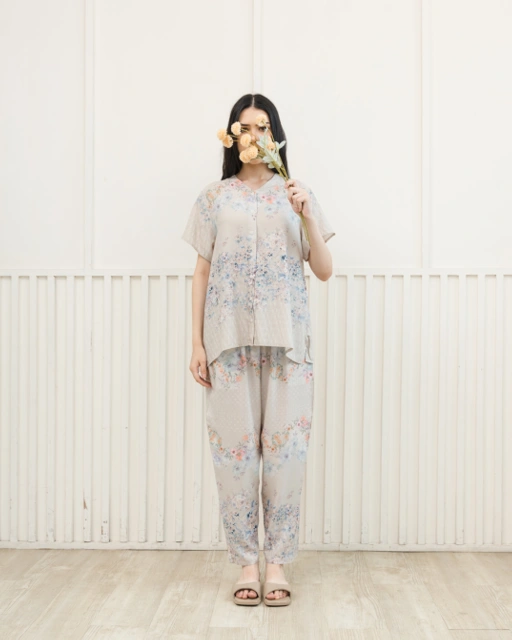 Image of ARETHA BASIC SET - SHORT SLEEVE