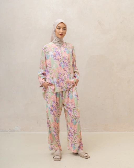 Image of YASMIN - BASIC BELLA SET