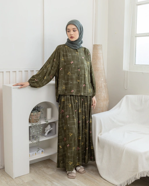 Image of AURORA - SKIRT SET