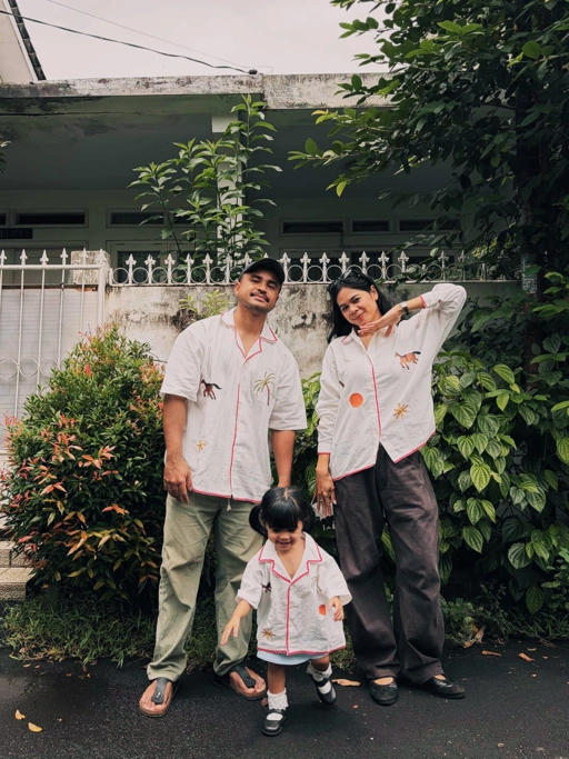 Sande Family Set