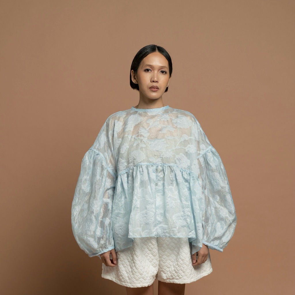 Magali Long Sleeve Adult
