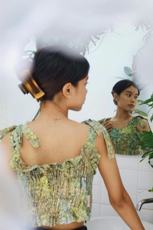 TANVIKA Indonesia Camisole Batik