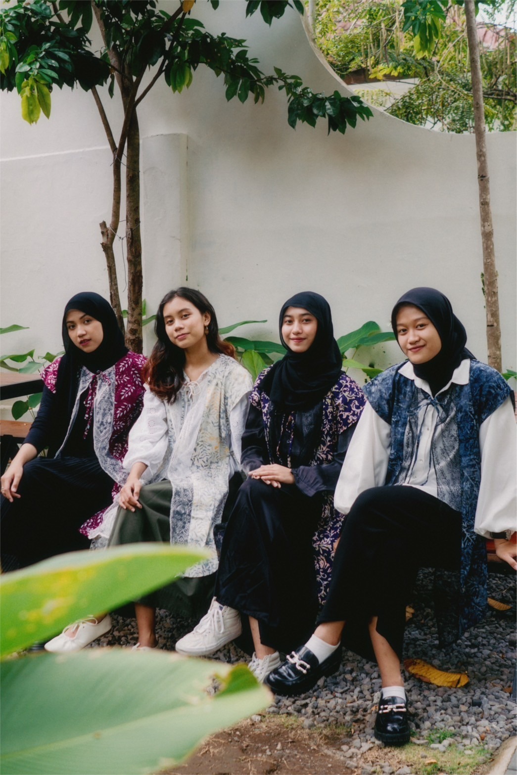 CANDRAMAYA Women's Batik Outer with Lace Detail