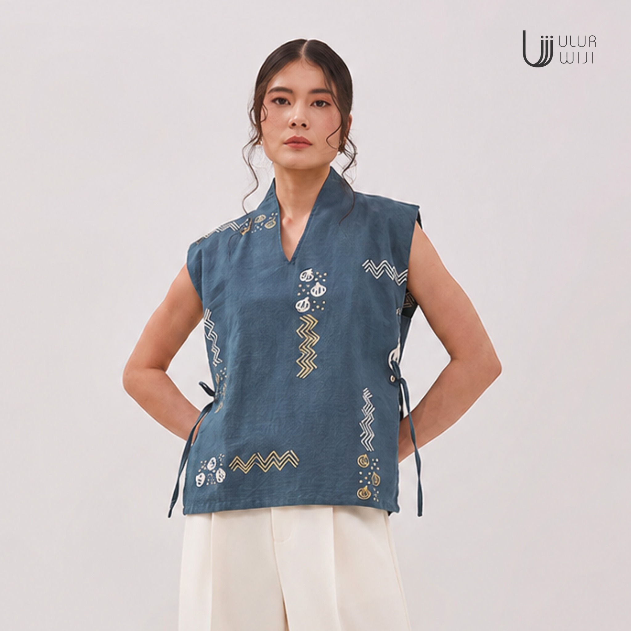 Vest Blouse Batik Modern Wanita BAWANG - Batik Tulis Pewarna Alami | Ulur Wiji