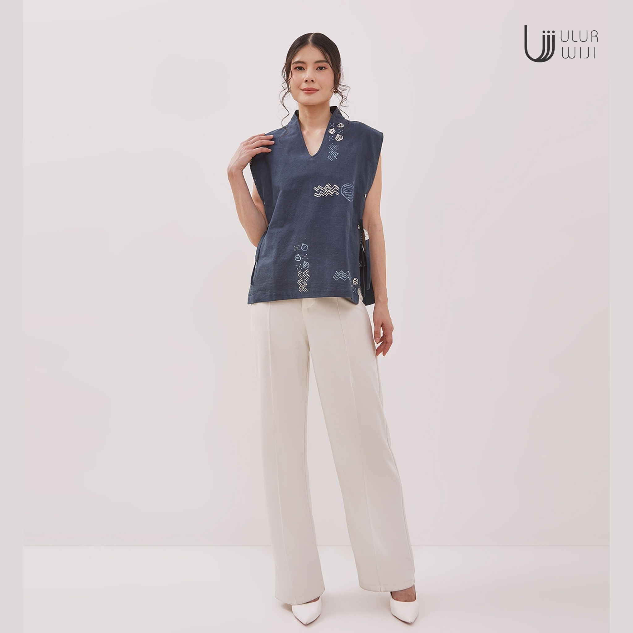 Vest Blouse Batik Modern Wanita BAWANG - Batik Tulis Pewarna Alami | Ulur Wiji