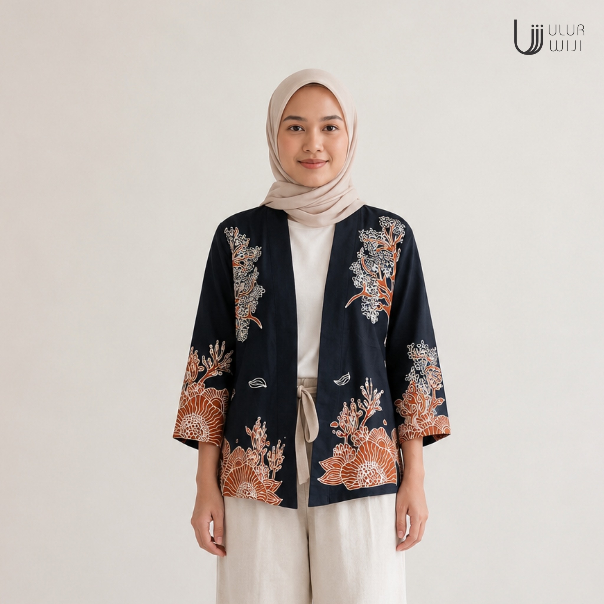 Outer Haori / Outer Kebaya/ Batik Modern Wanita HUTAN - Batik Tulis Warna Alami | Ulur Wiji