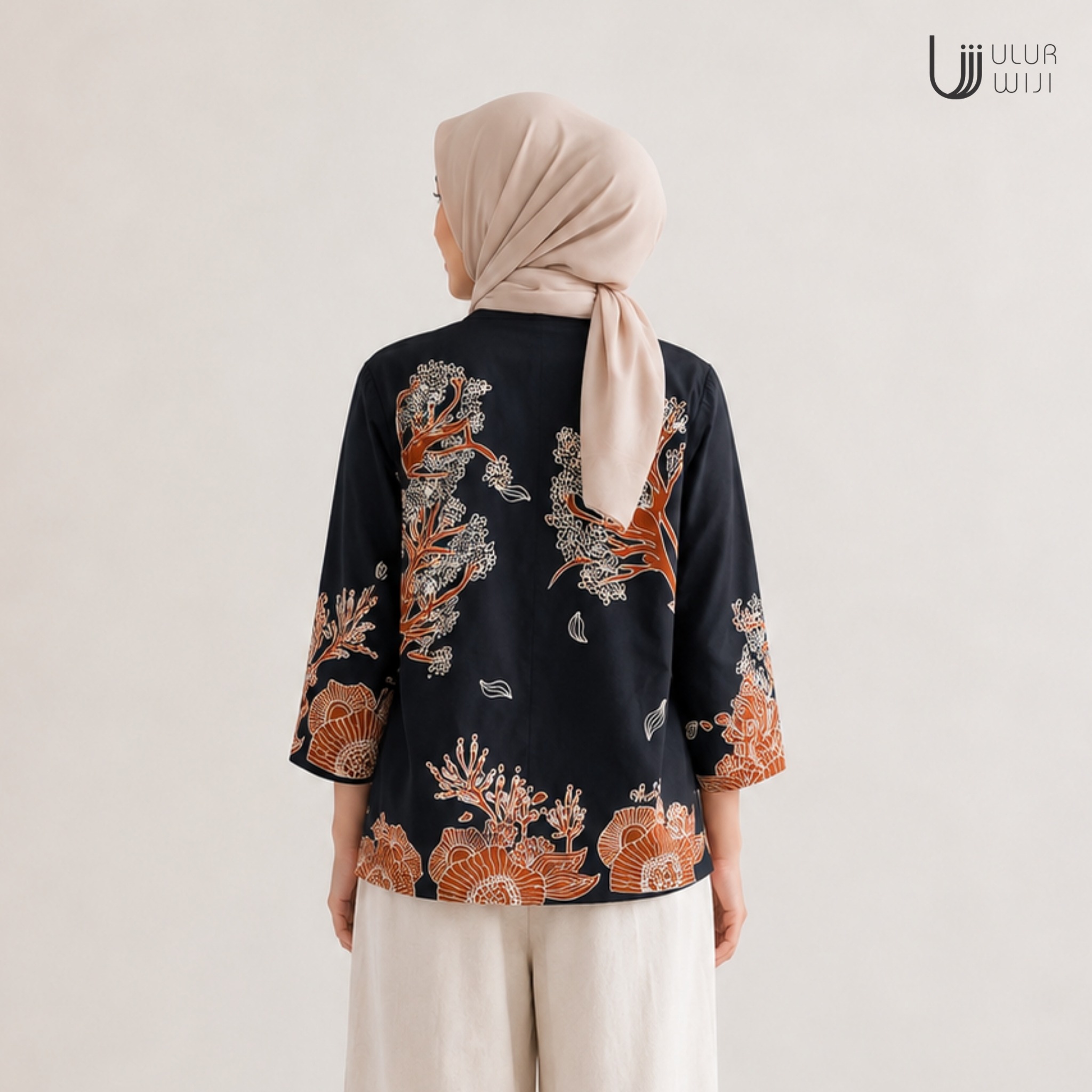 Outer Haori / Outer Kebaya/ Batik Modern Wanita HUTAN - Batik Tulis Warna Alami | Ulur Wiji