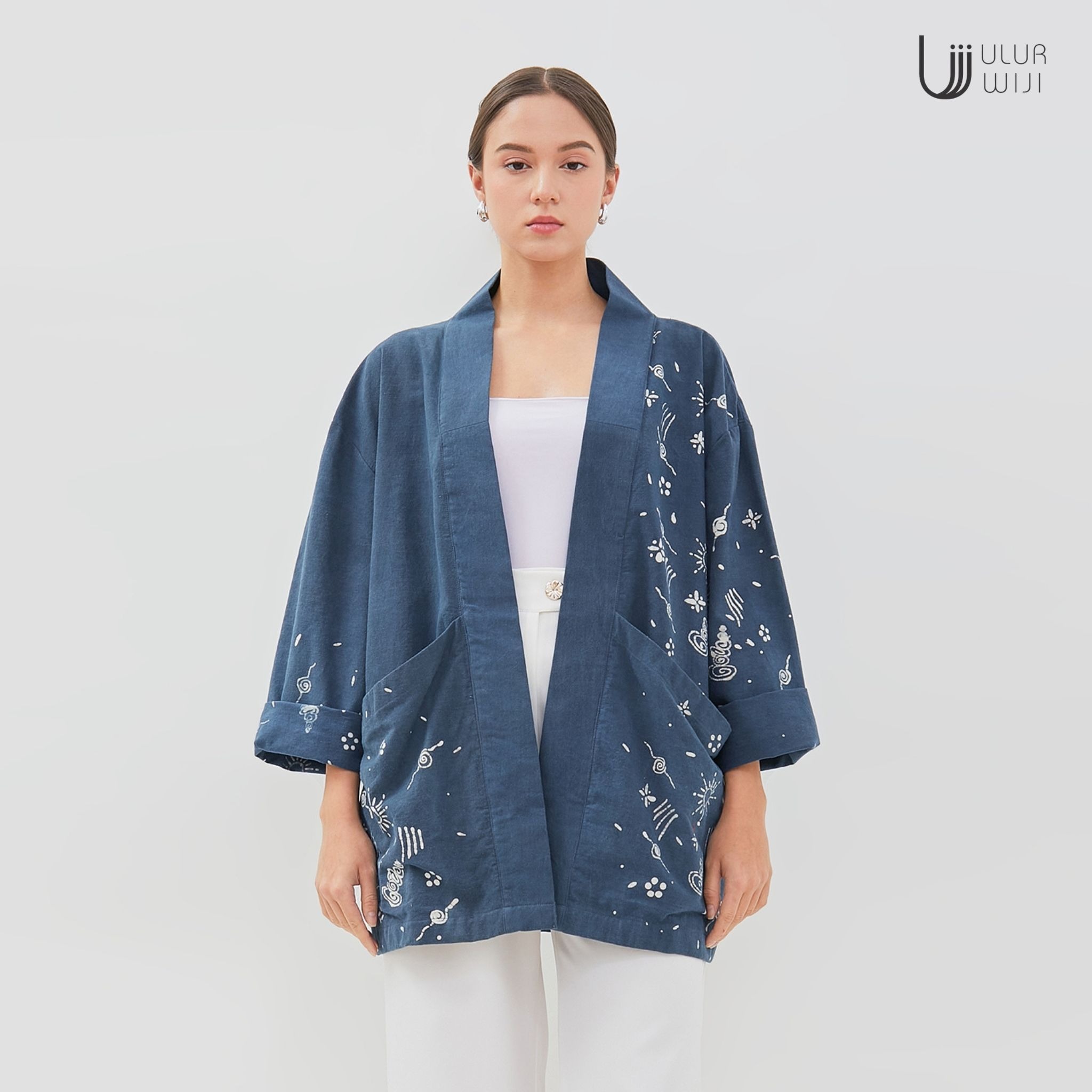Outer Haori Oversized METAMORF - Batik Tulis Modern | Ulur Wiji