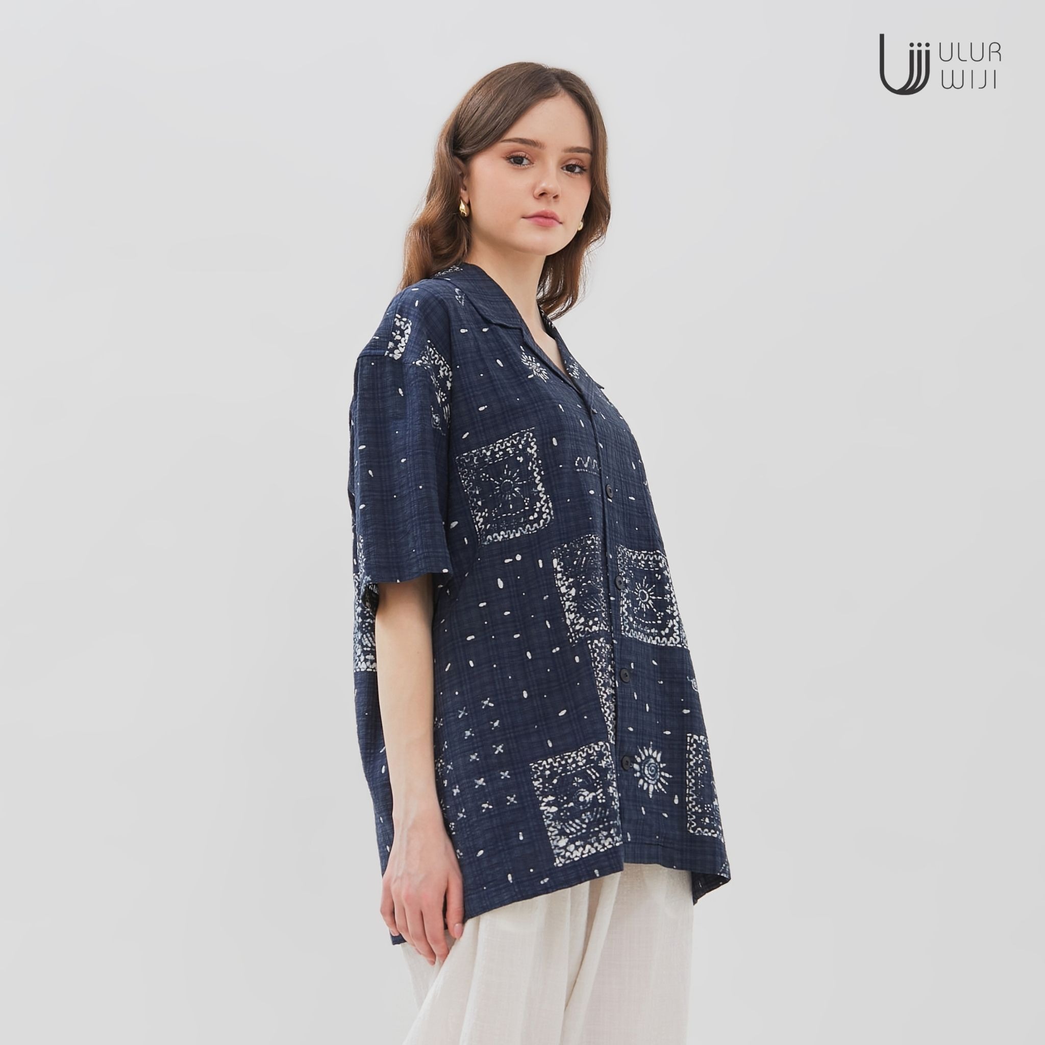 Kemeja Unisex Motif METAMORF Batik Cap Tulis Warna Alam | Ulur Wiji