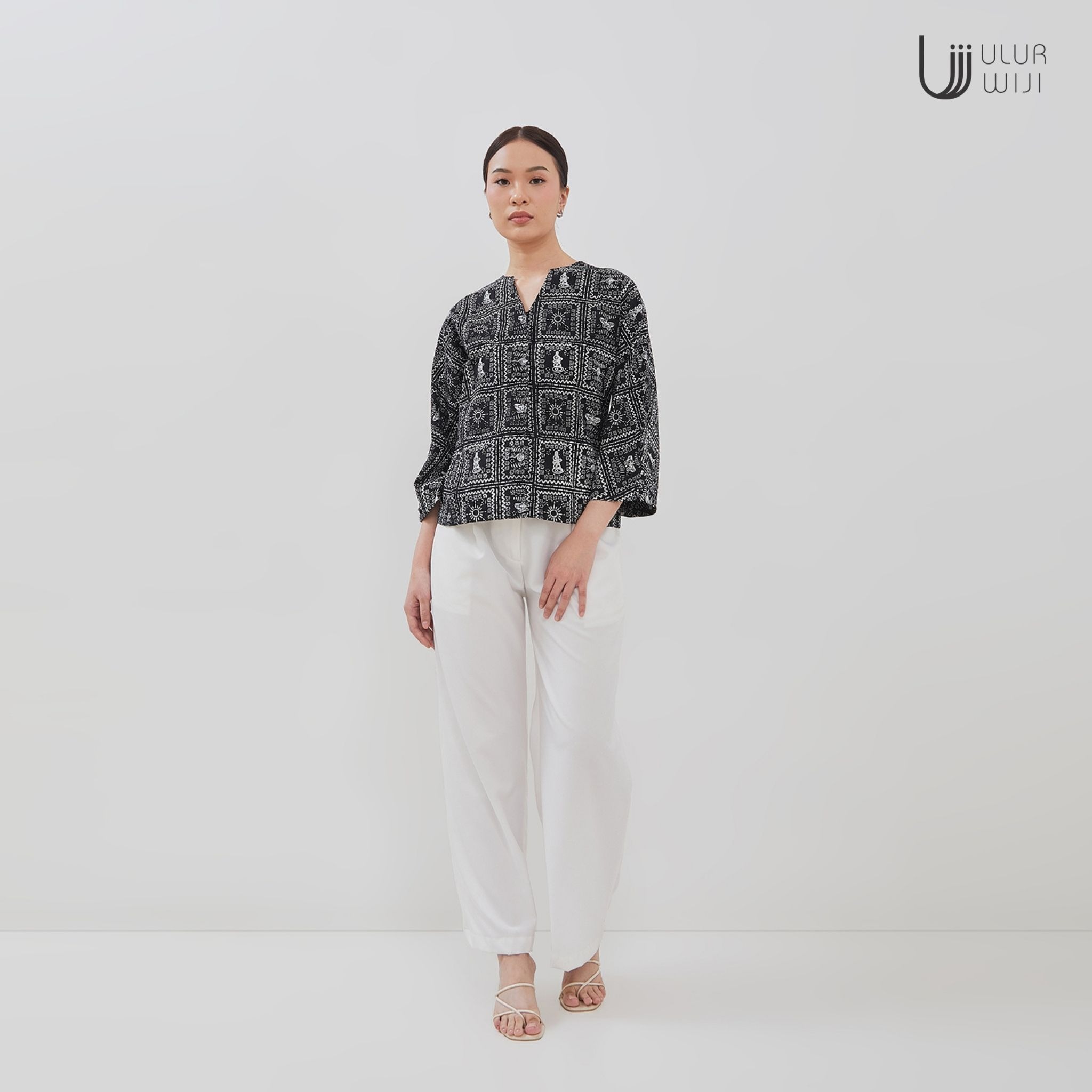 Blouse Batik Modern Wanita METAMORF - Batik Cap | Ulur Wiji
