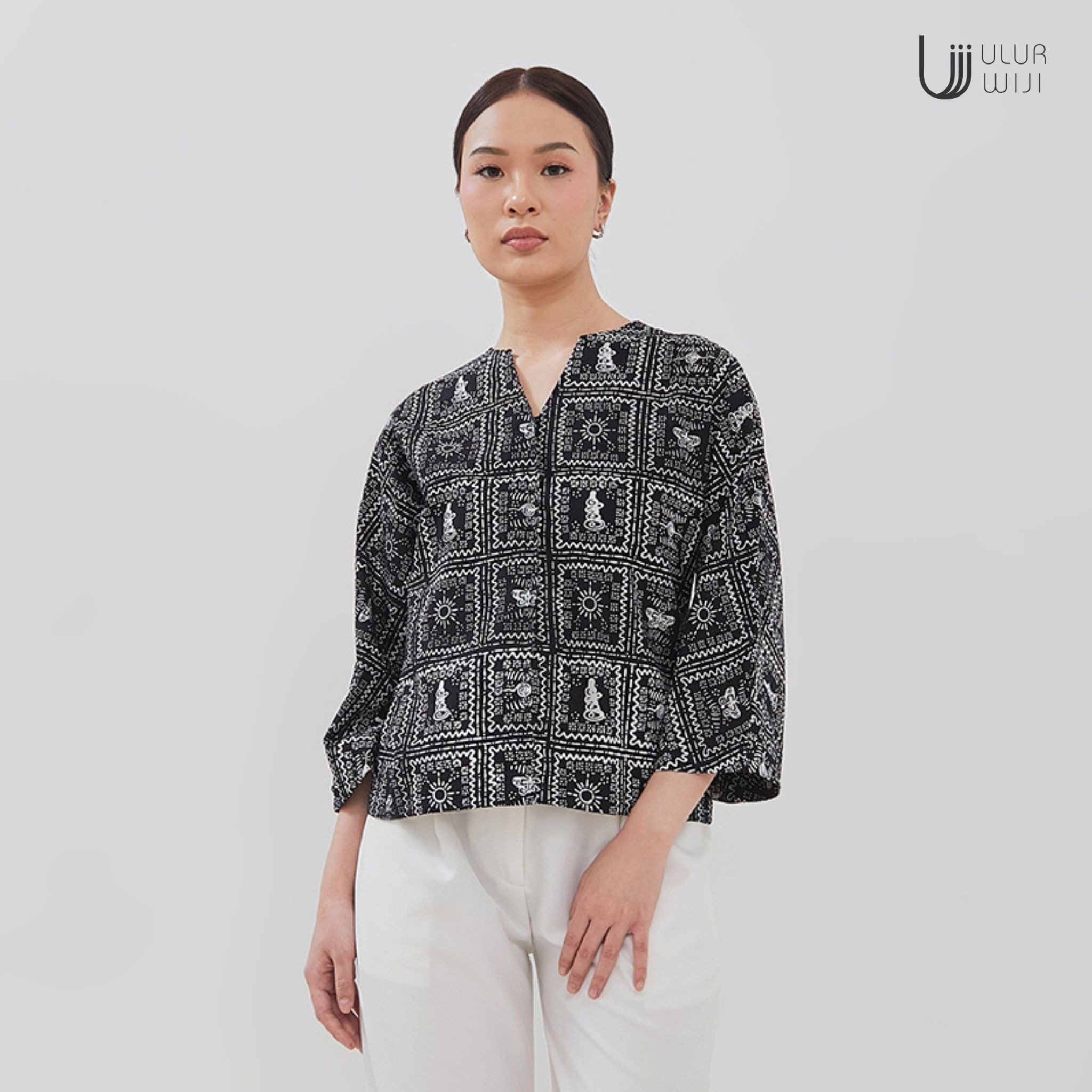 Blouse Batik Modern Wanita METAMORF - Batik Cap | Ulur Wiji