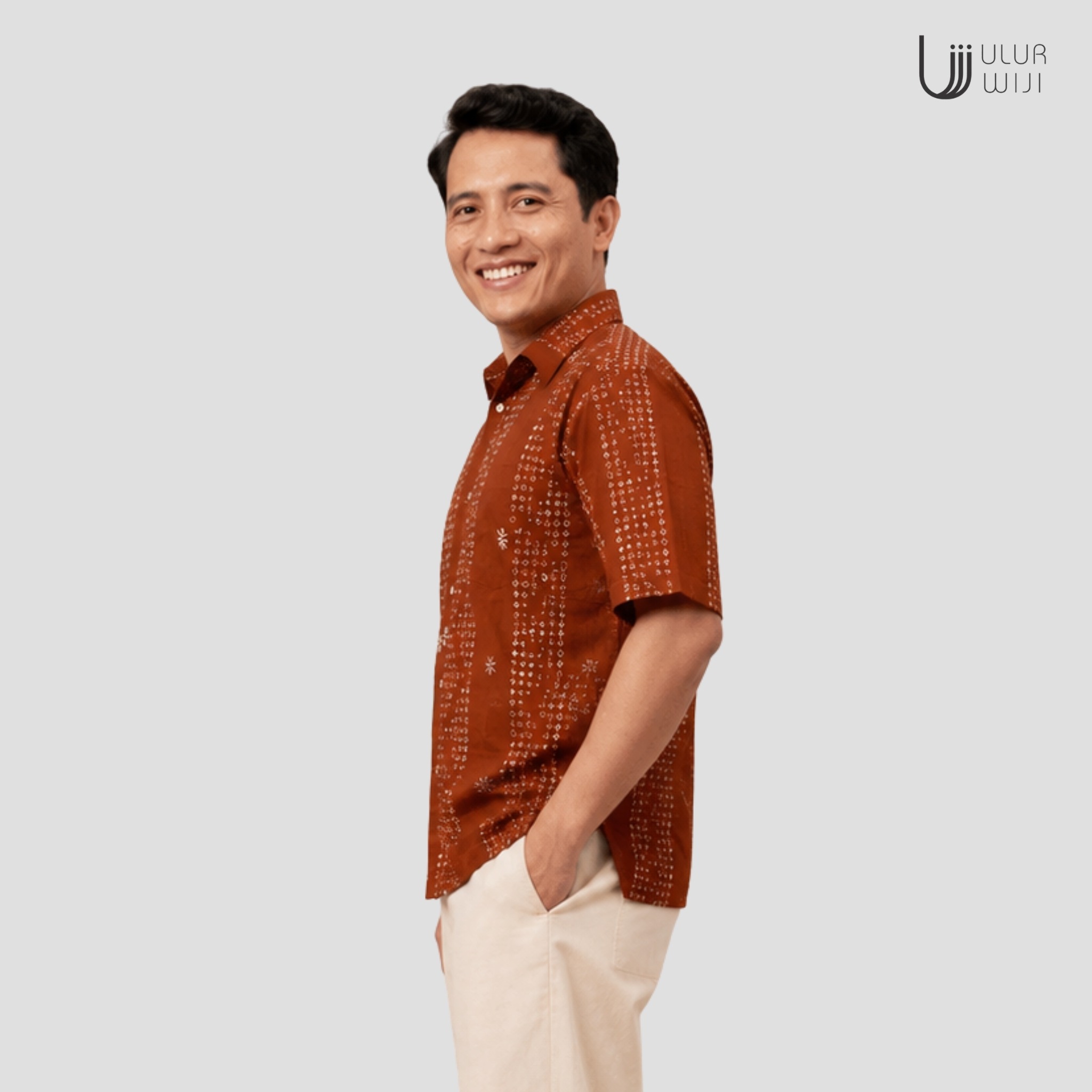 Kemeja Pria Batik Modern TANDUR - Bati Tulis Warna Alami | Ulur Wiji - Navy