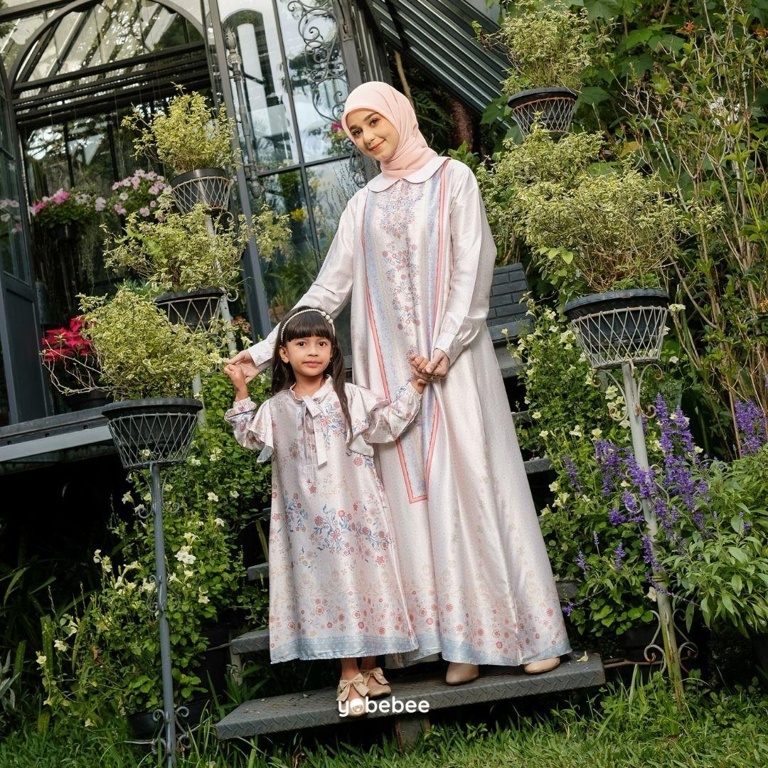 Etoile Series Blush Rose Family Set