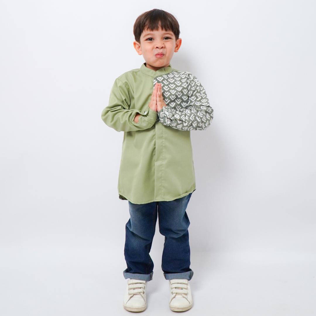 Kemeja Batik Anak Lengan Panjang