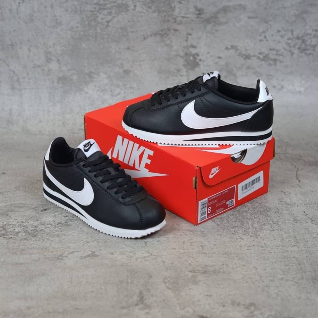 NIKE CORTEZ - BLACK WHITE