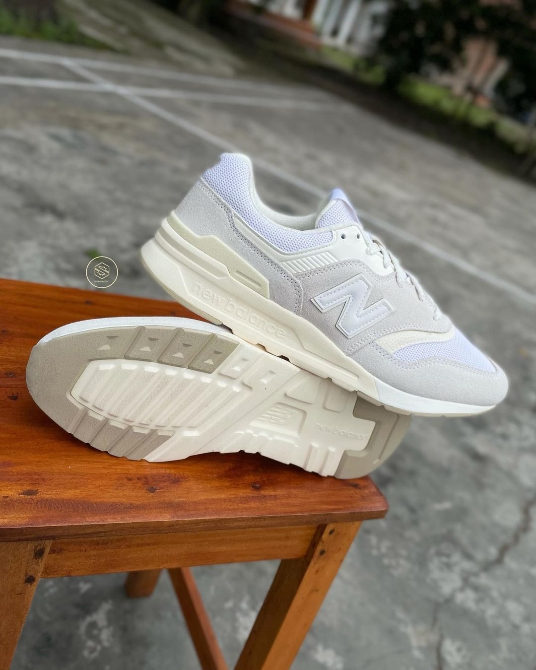 NEW BALANCE 997H - BEIGE