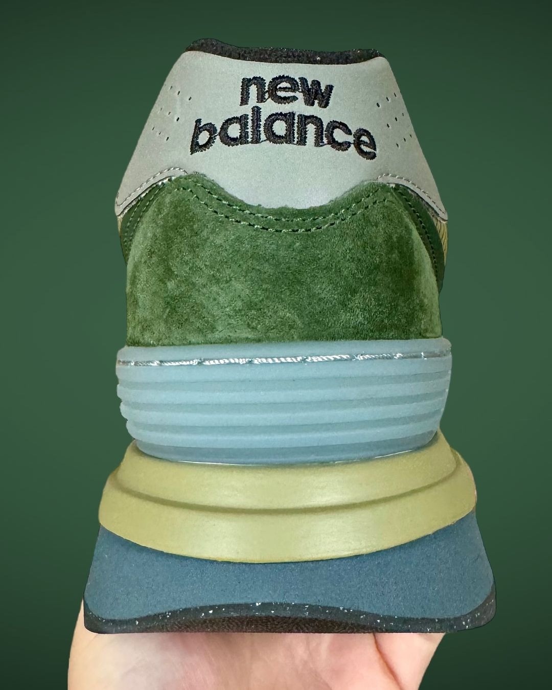 NEW BALANCE 574 X STONE ISLAND "DARK GREEN"