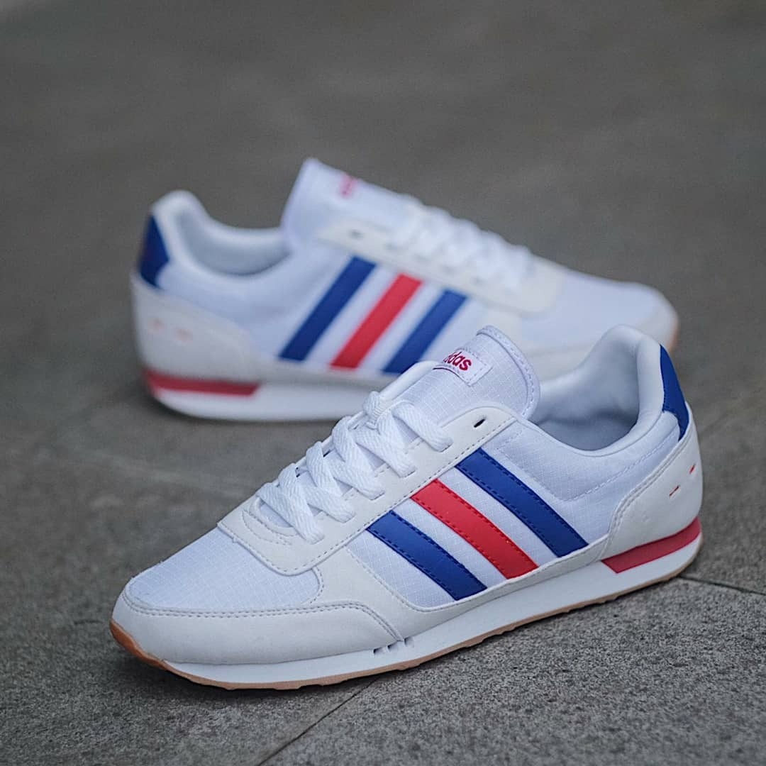ADIDAS NEO CITY RACER - PARIS