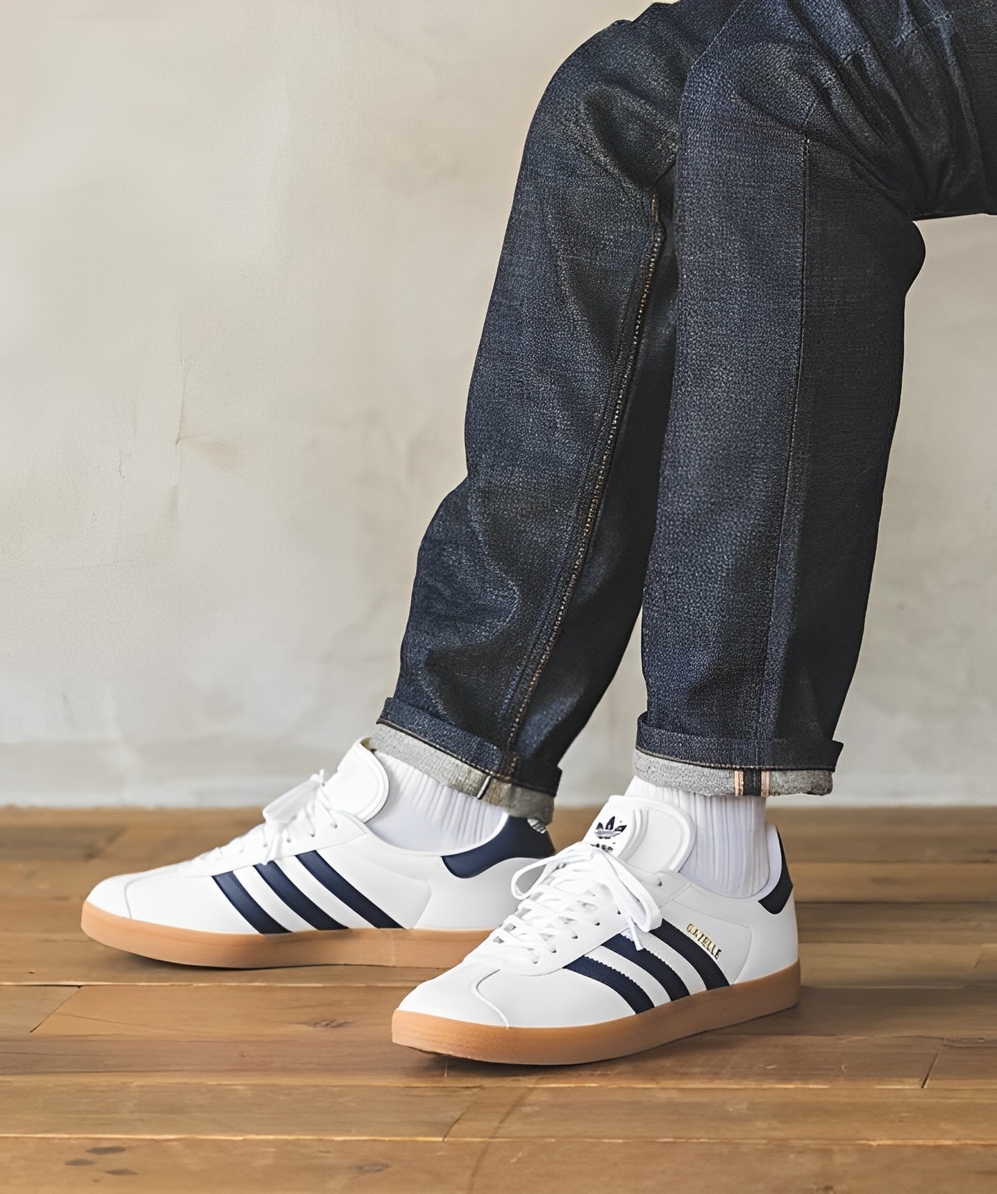 ADIDAS GAZELLE - WHITE BLACK GUM