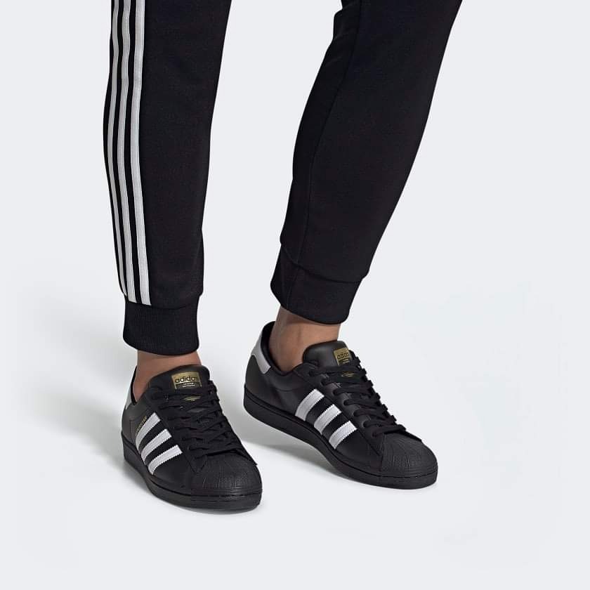ADIDAS SUPERSTAR FOUNDATION - BLACK WHITE GOLD