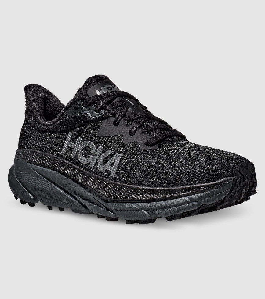 HOKA ONE ONE ATR 7 CHALLENGER - TRIPLE BLACK
