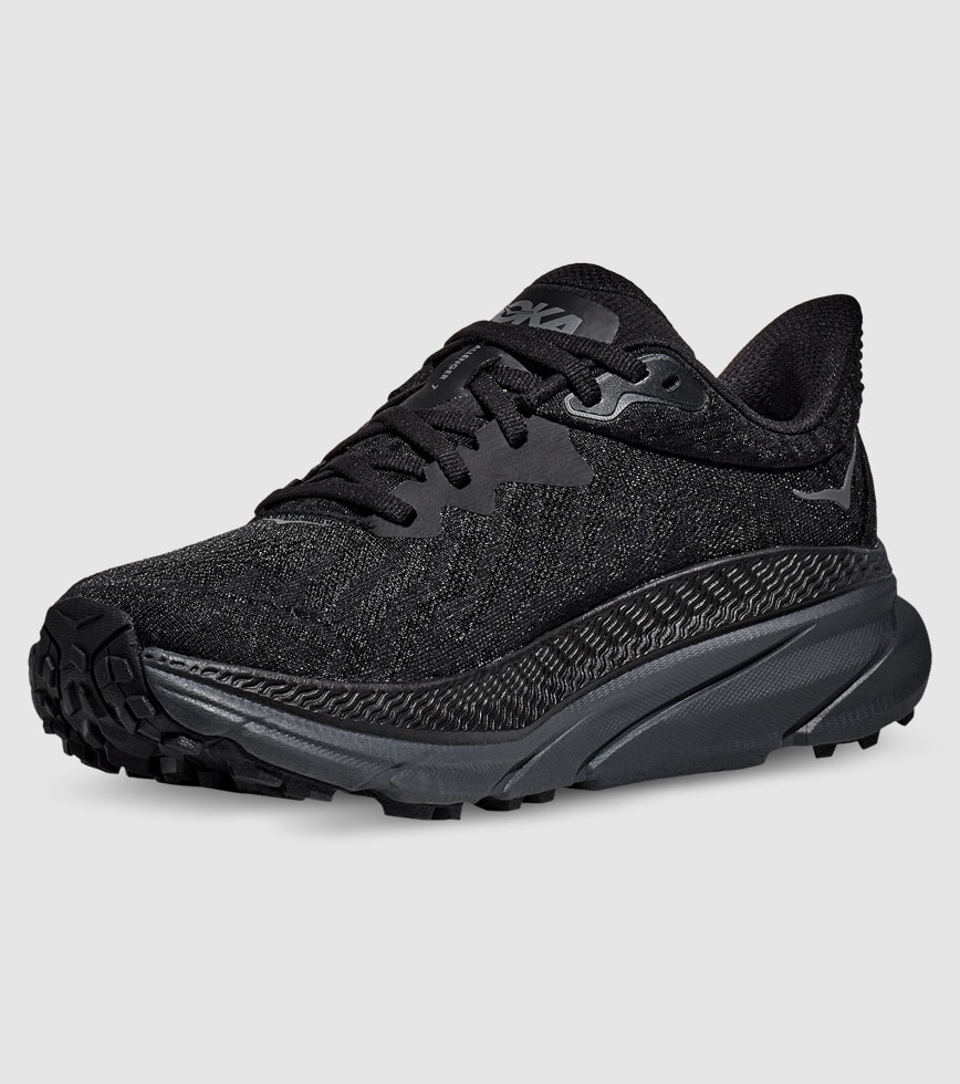 HOKA ONE ONE ATR 7 CHALLENGER - TRIPLE BLACK