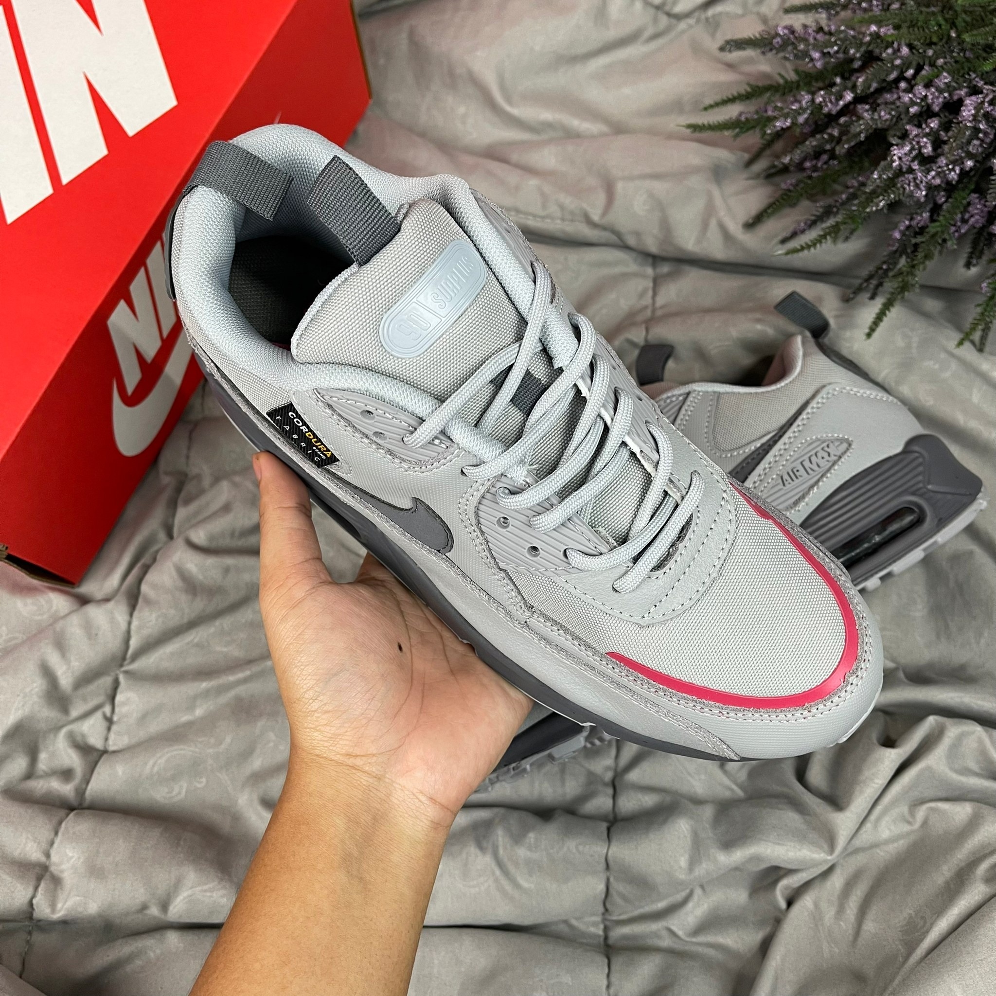 NIKE AIR MAX 90 - SURPLUS WOLF GREY