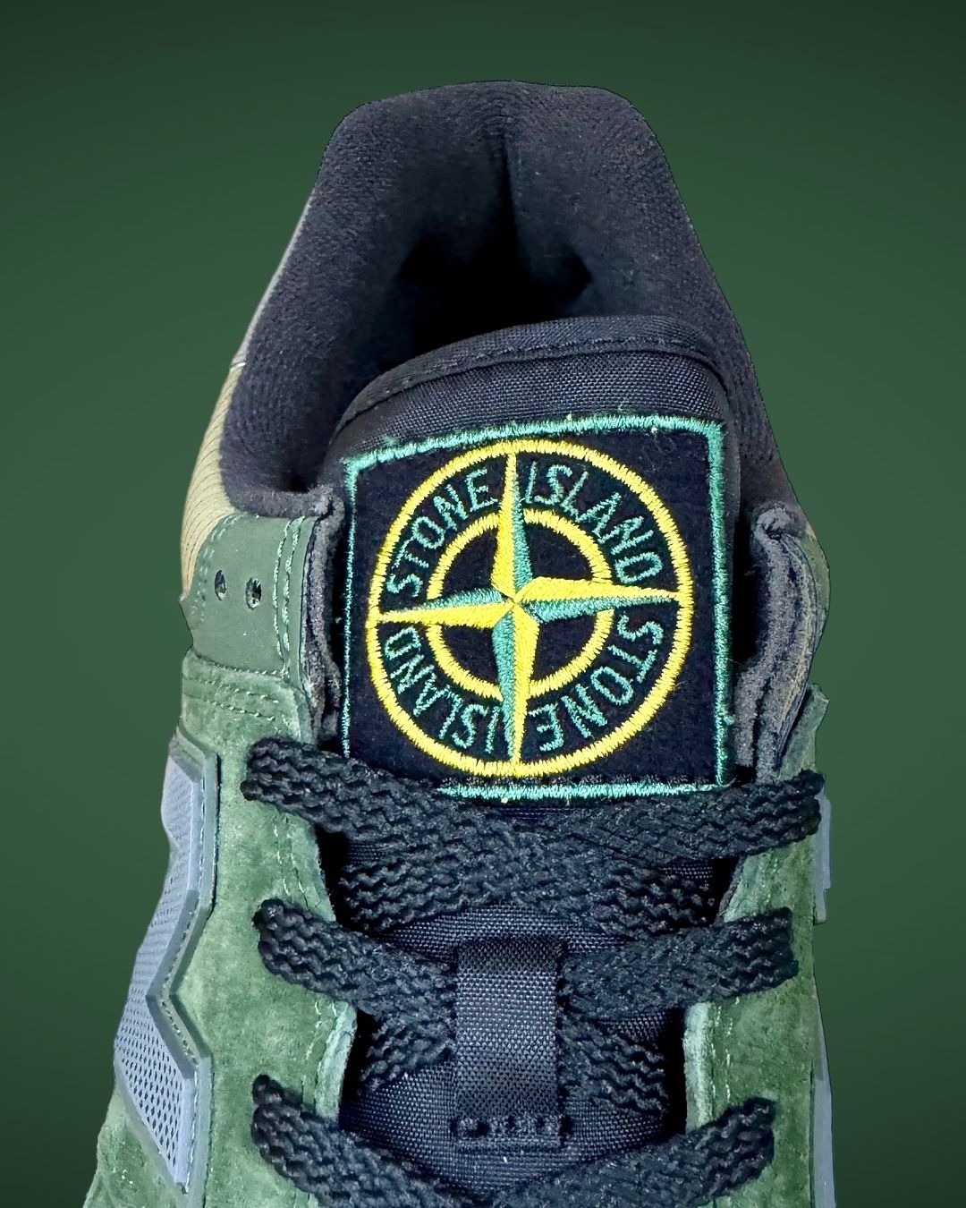NEW BALANCE 574 X STONE ISLAND "DARK GREEN"