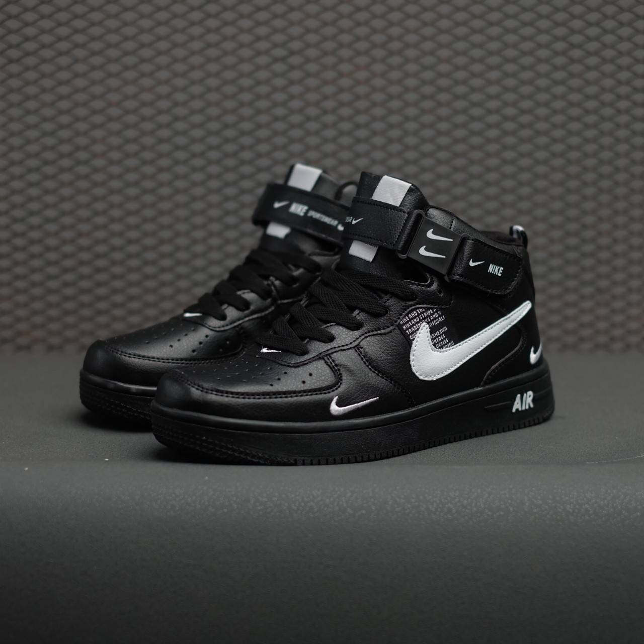 NIKE AF1 07 MID LV8 UTILITY - BLACK