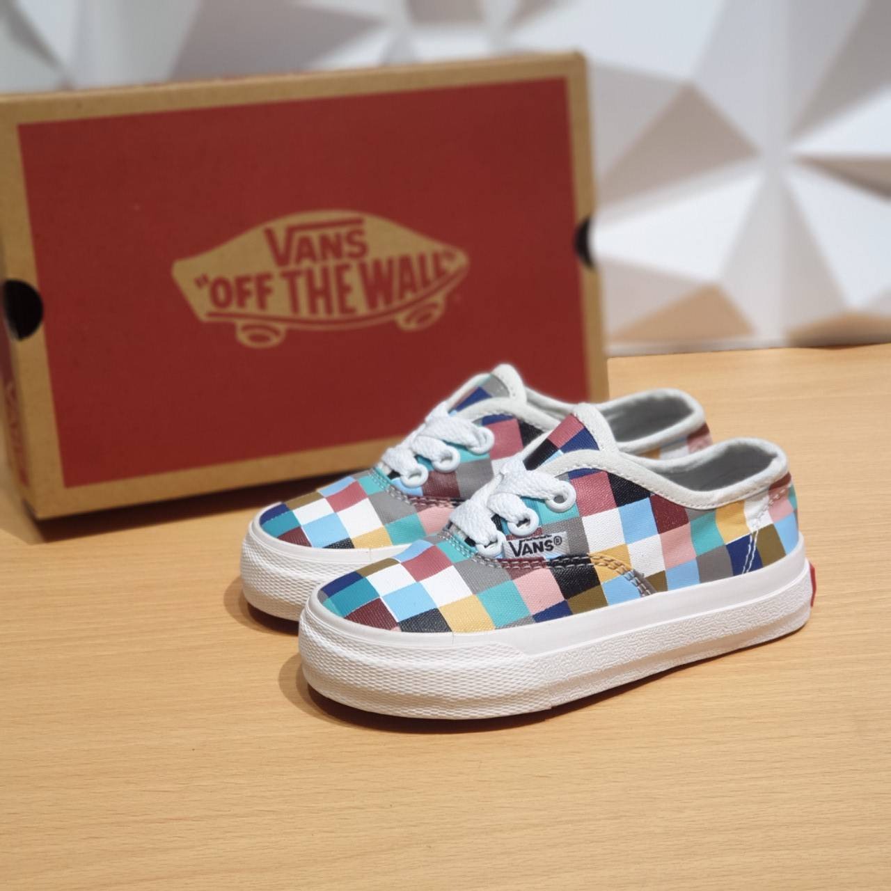 VANS KIDS AUTHENTIC WOVEN CHECKERBOARD MULTICOLOR