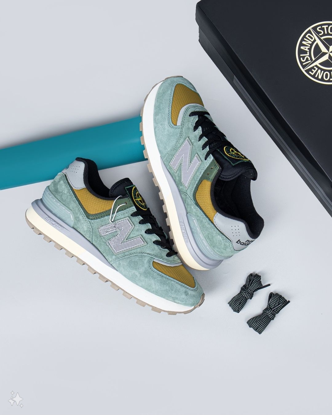 NEW BALANCE 574 X STONE ISLAND "LIGHT GREEN"