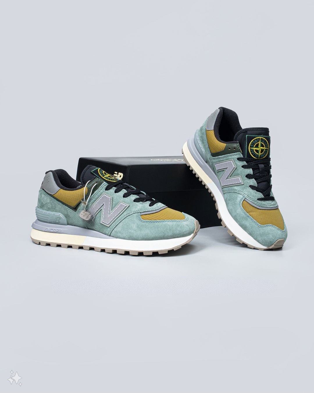 NEW BALANCE 574 X STONE ISLAND "LIGHT GREEN"