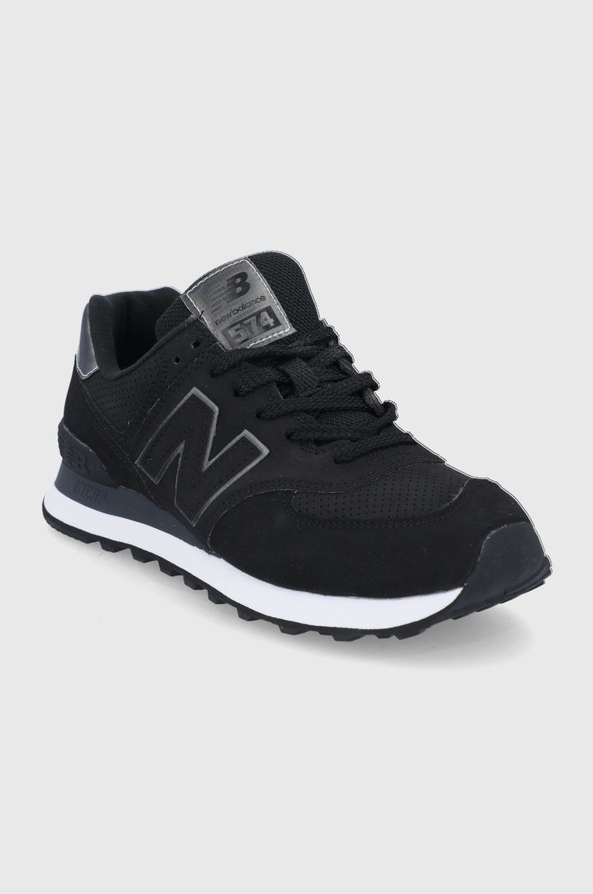 NEW BALANCE 574 - BLACK