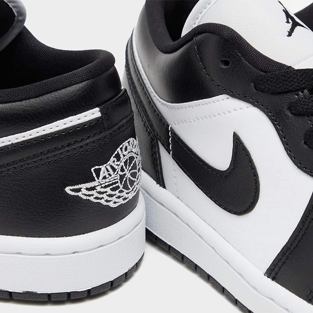 NIKE JORDAN 1 LOW - PANDA