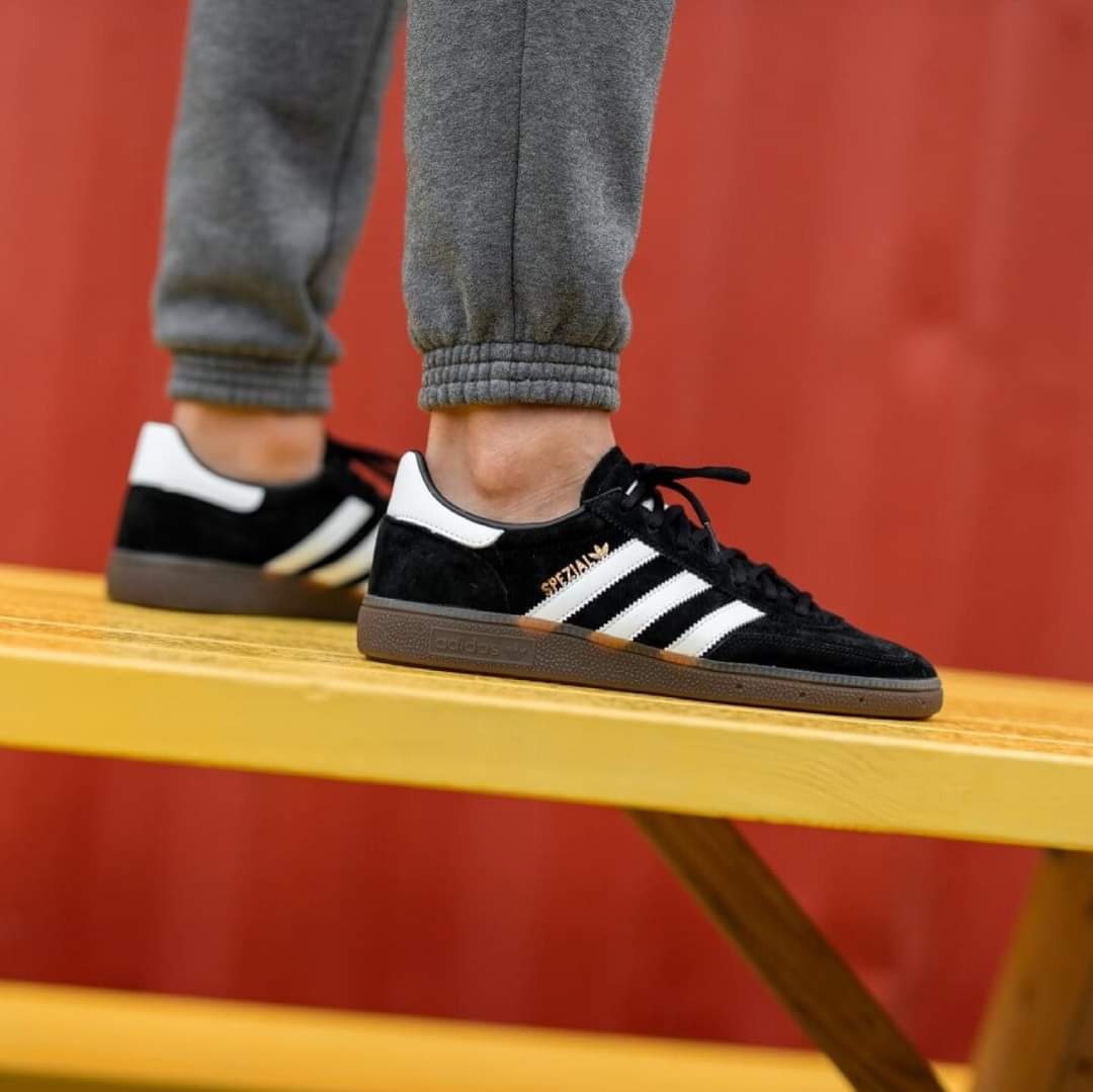 ADIDAS SPEZIAL HANDBALL - BLACK GUM