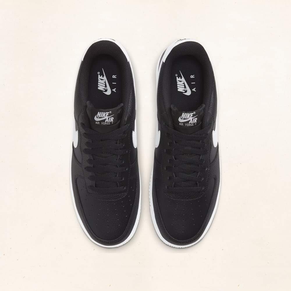 NIKE AIR FORCE 1 - BLACK WHITE