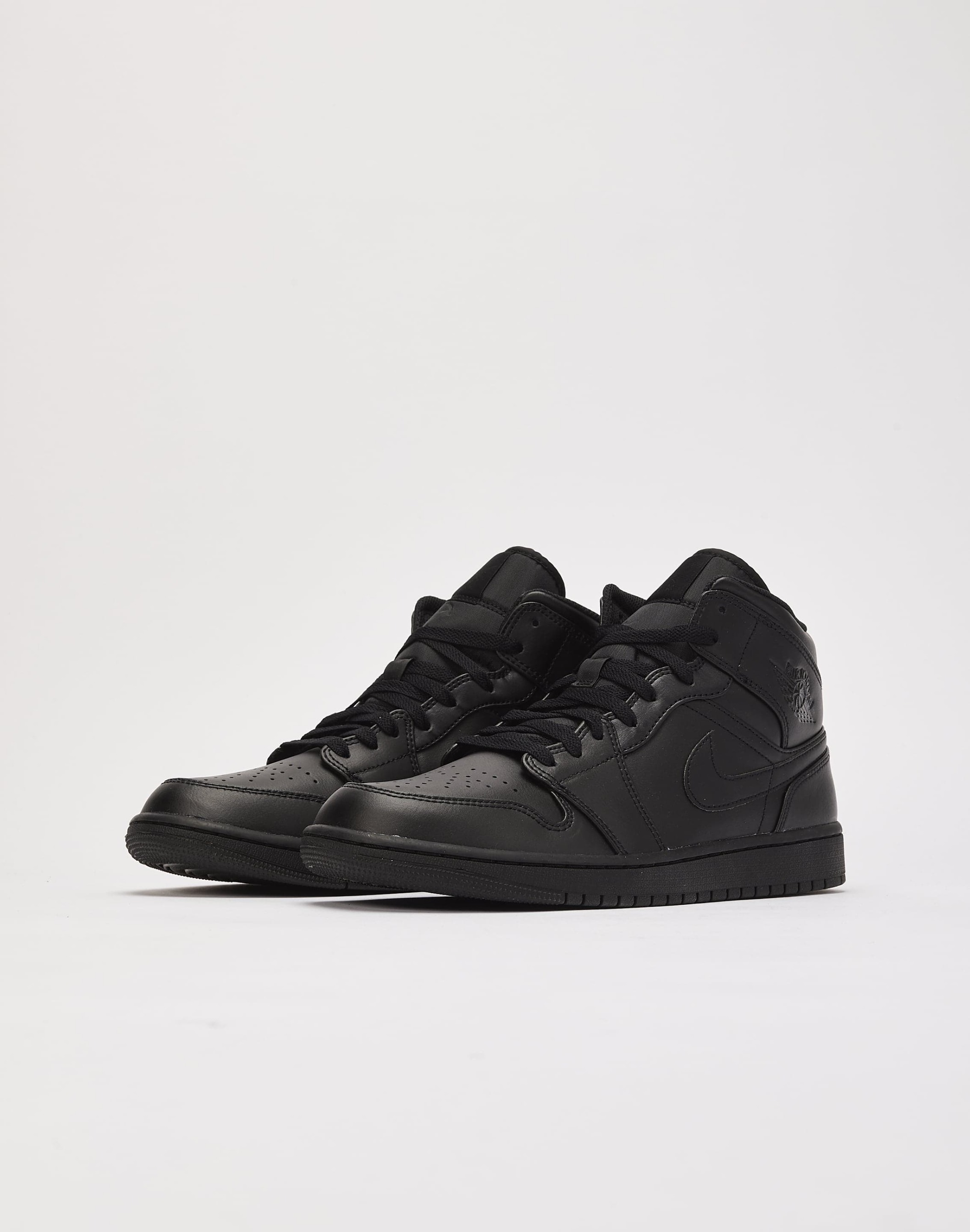 NIKE AIR JORDAN 1 HIGH - TRIPLE BLACK
