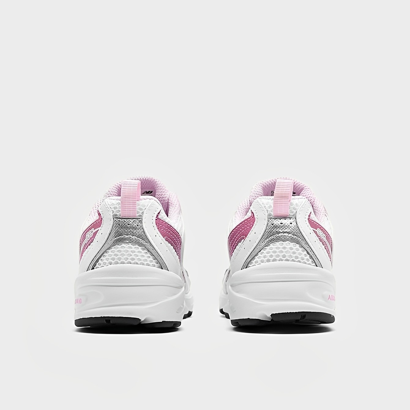 NEW BALANCE 530 - PINK SUGAR