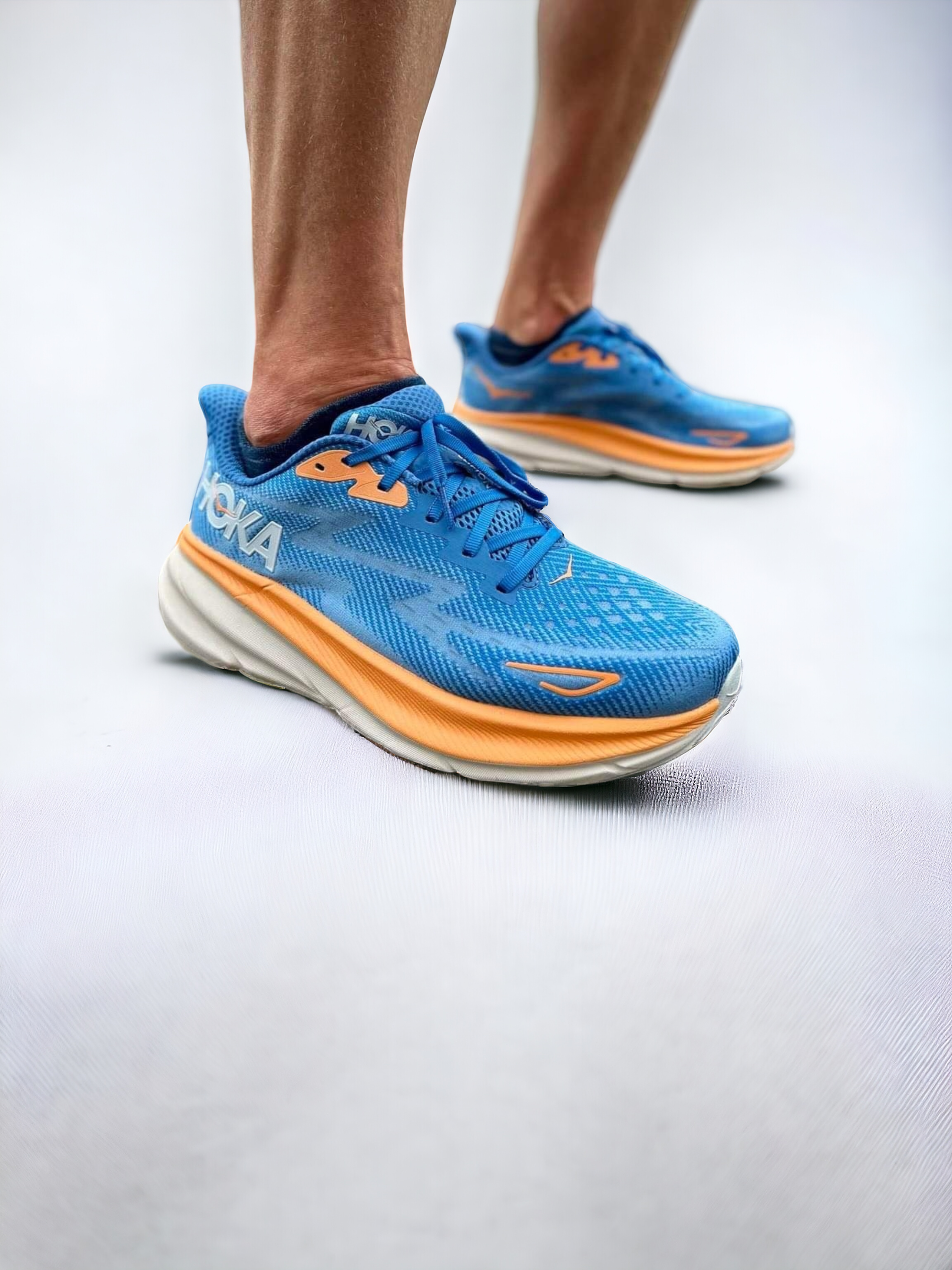 HOKA ONE ONE CLIFTON 9 - COASTAL SKY