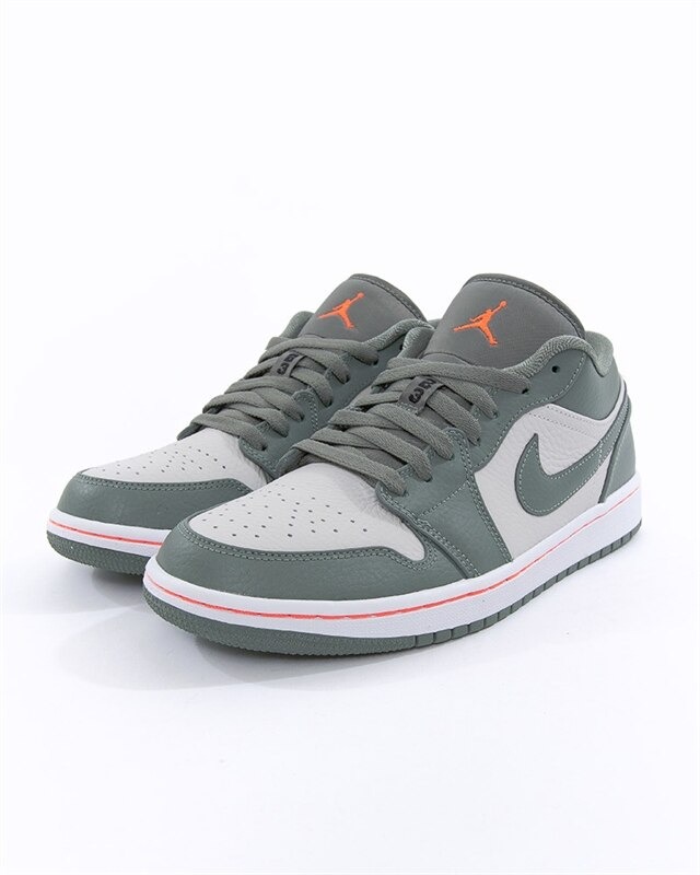 NIKE JORDAN 1 LOW - UNC
