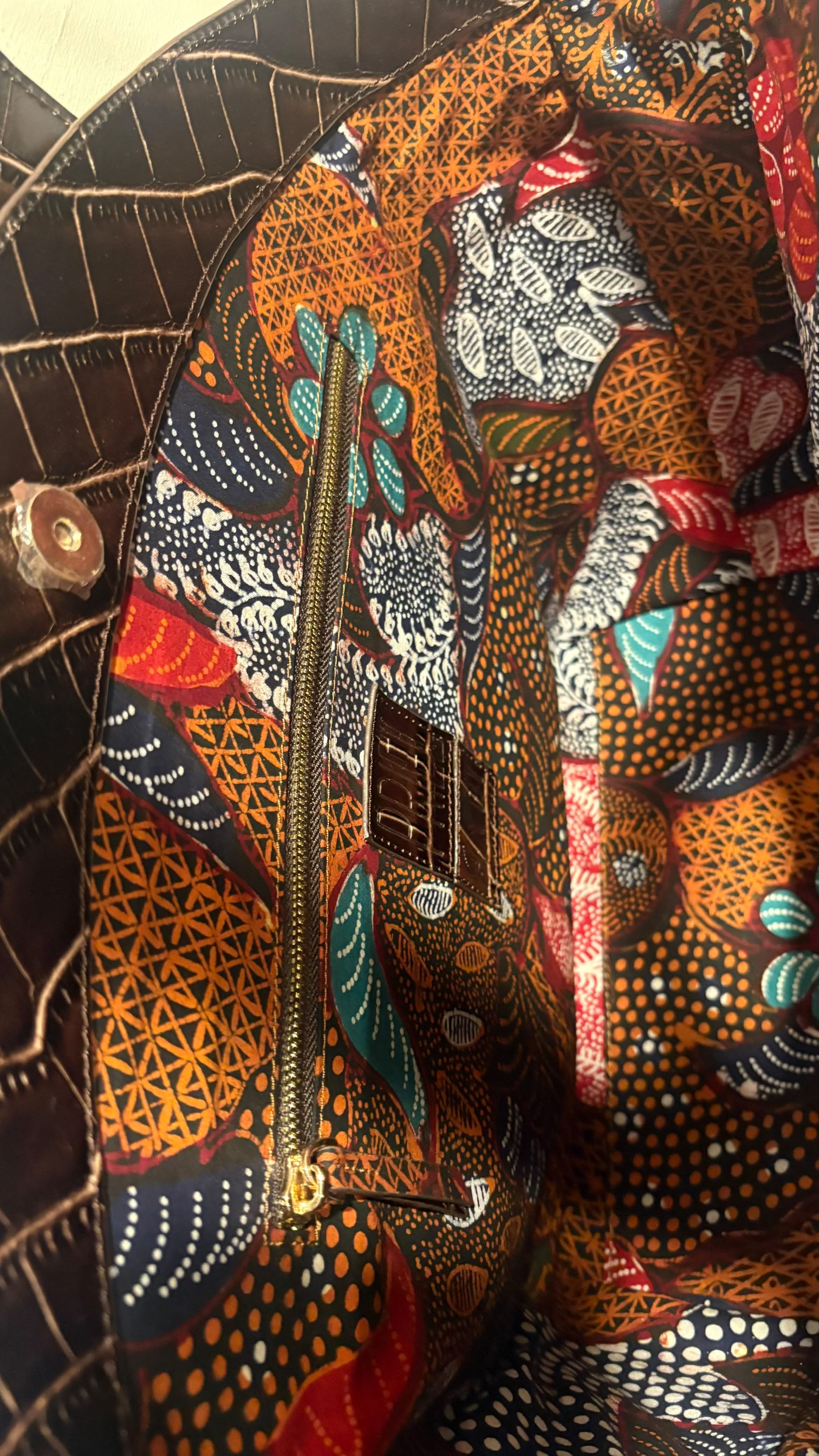 Priel x YBI Cherry Suri Brown Jolie travel Bag