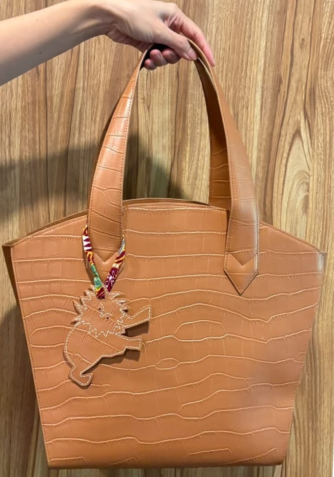 Priel x YBI Cherry Caramel Jolie Turtle travel Bag