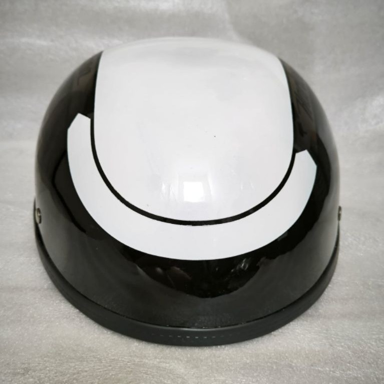 helm cetok hitam putih HD