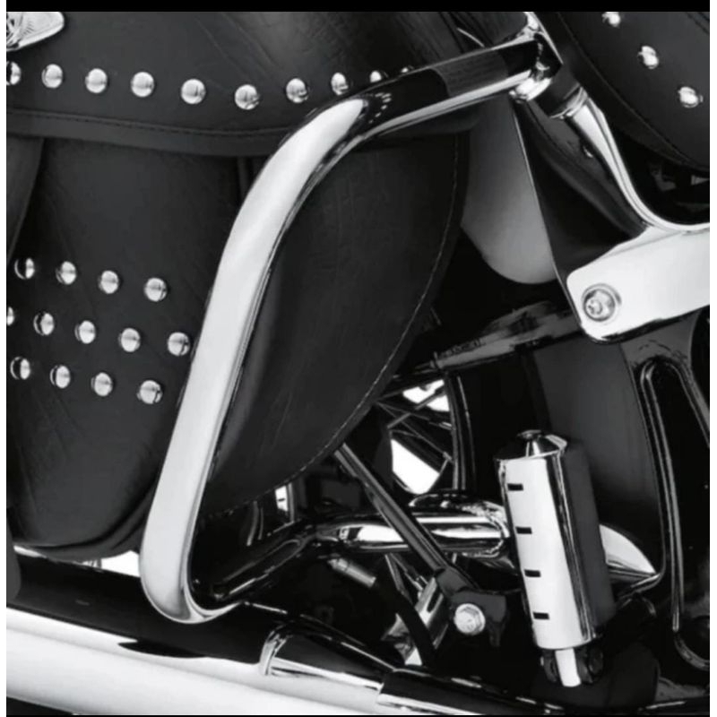 chrome rear saddlebag