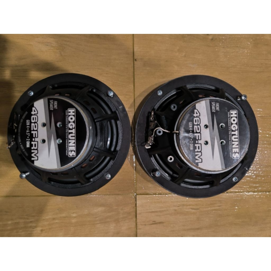 second HOGTUNES speaker 462F-RM