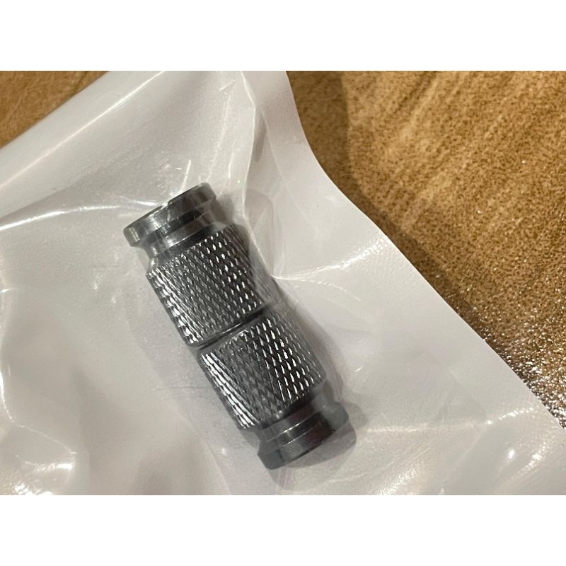 TUTUP pentil harley davidson POLOS import