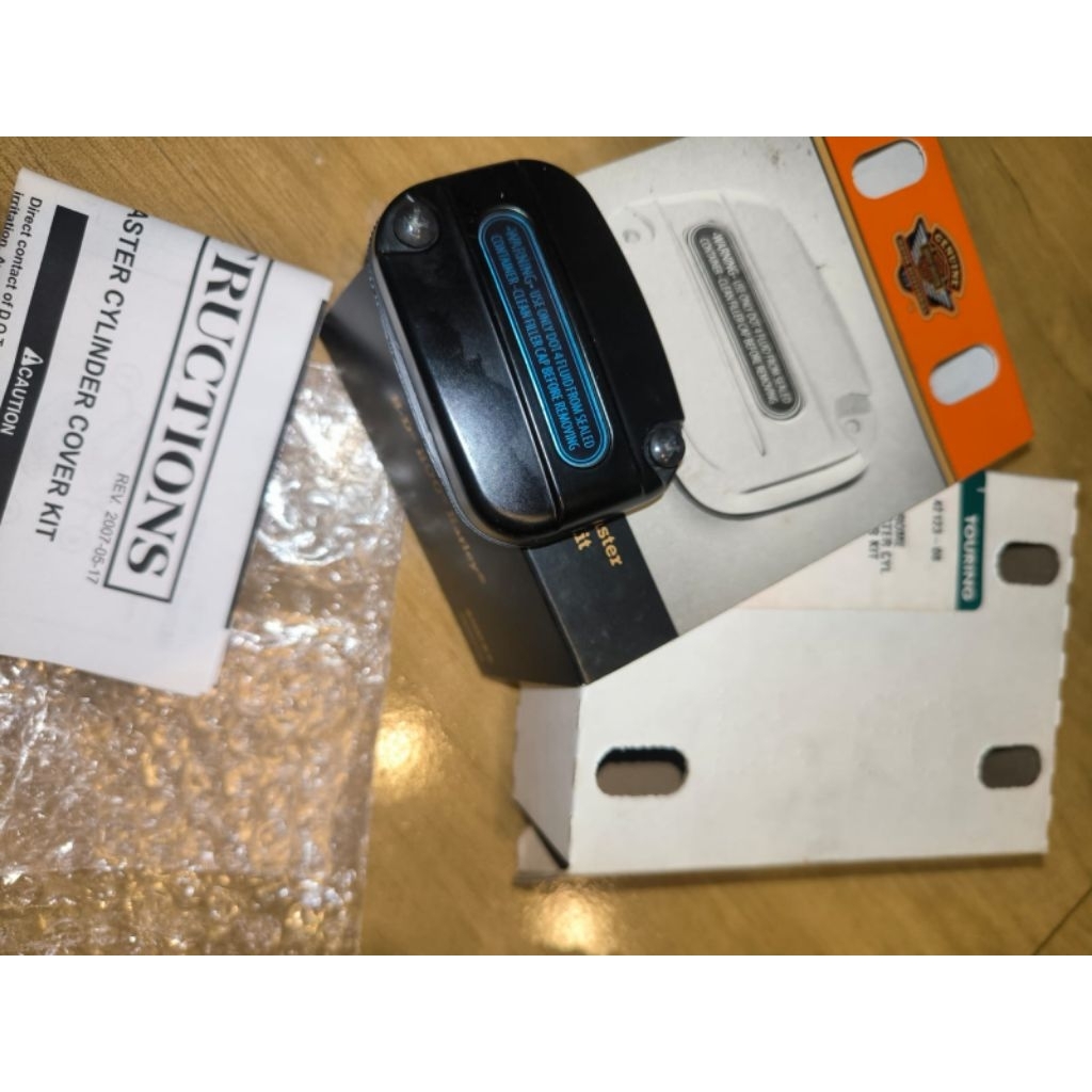 Black Front Master Cylinder COVER KIT