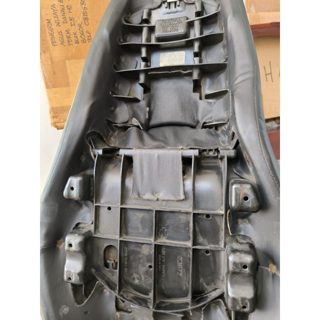jok driver and passenger seat original GENUINE second for special touring